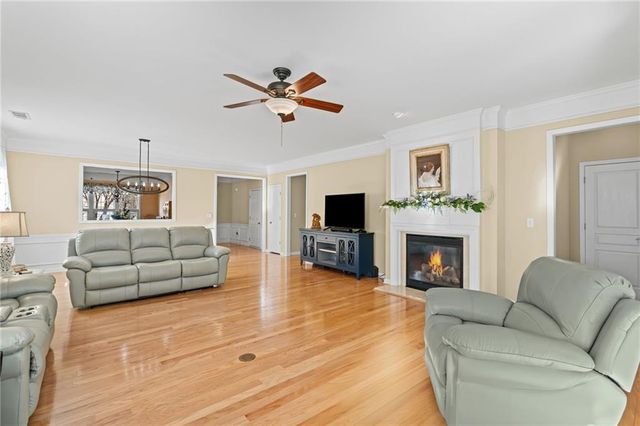 4945 Kings Common Way, Cumming, GA 30040