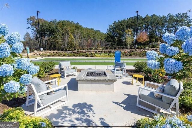 608 Brooke View Lane, Canton, GA 30115