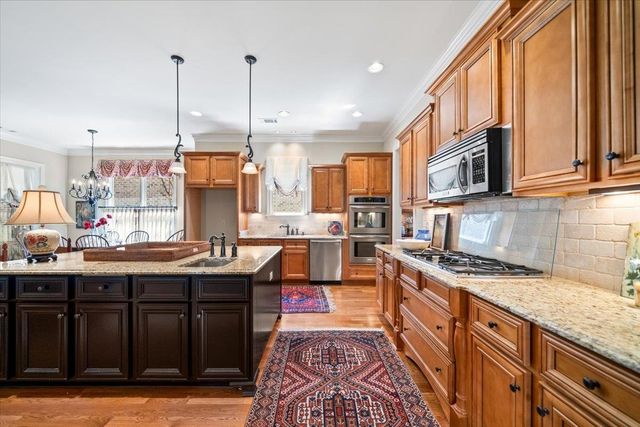 1824 WELLSLEY DR, Germantown, TN 38139