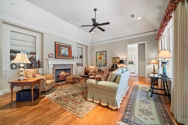 1824 WELLSLEY DR, Germantown, TN 38139