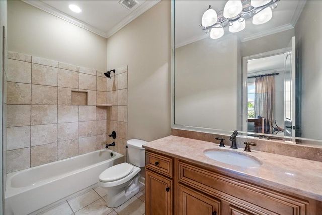 1824 WELLSLEY DR, Germantown, TN 38139