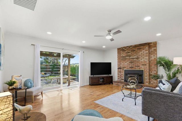 1006 Shadow Brook Drive, San Jose, CA 95120