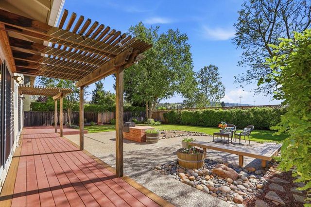 1006 Shadow Brook Drive, San Jose, CA 95120