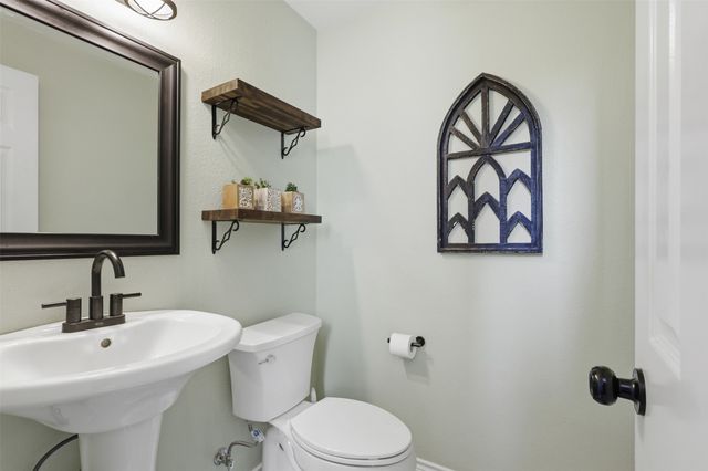 7621 Woodside Hill, Fort Worth, TX 76179