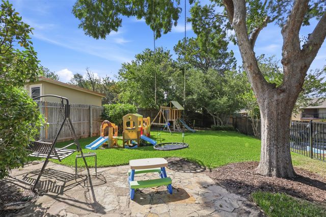 7621 Woodside Hill, Fort Worth, TX 76179