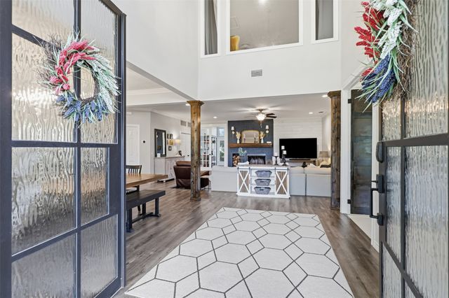 7621 Woodside Hill, Fort Worth, TX 76179