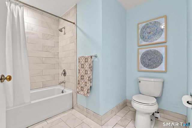 12 Linda Lane, Simsbury, CT 06070