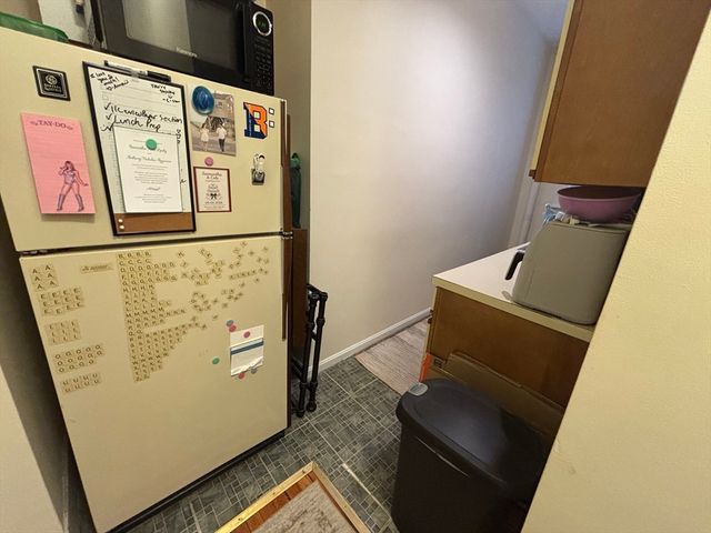 137 Peterborough 16, Boston, MA 02215