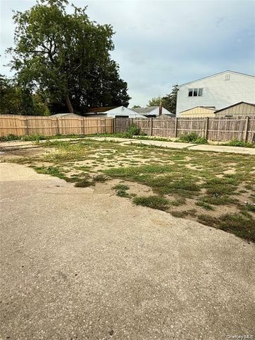 238 Wiley Street, Brentwood, NY 11717