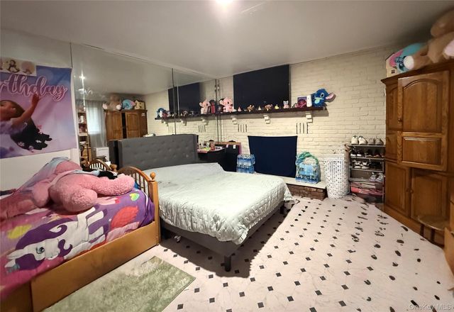 238 Wiley Street, Brentwood, NY 11717