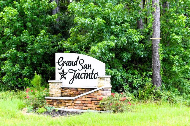 238 County Road 3545, Cleveland, TX 77327