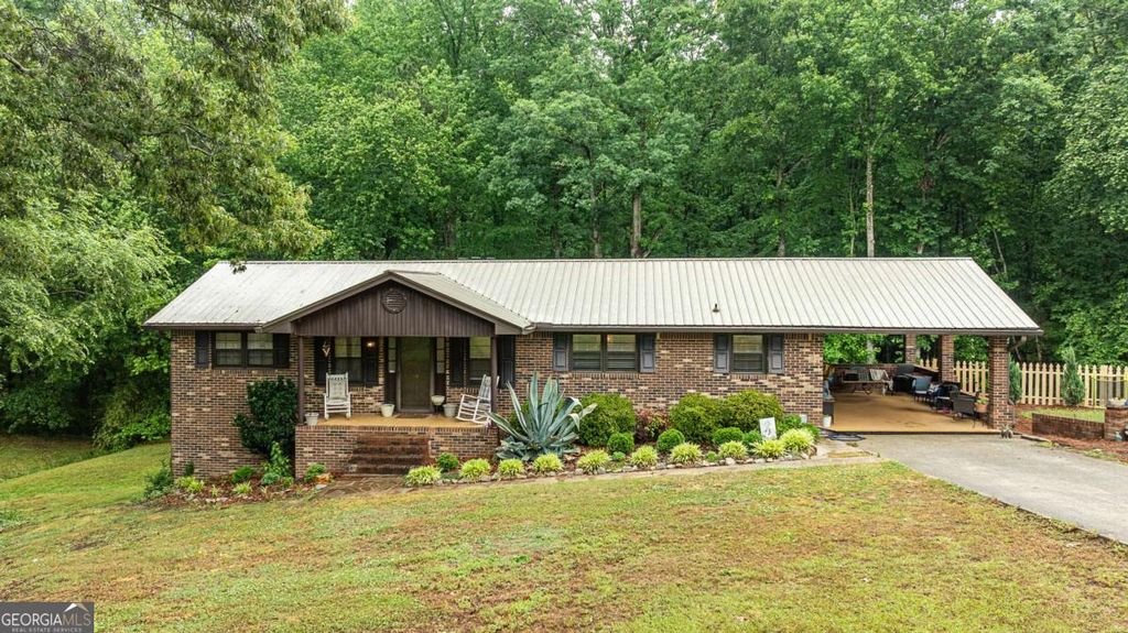 46 Sunset Circle, Hartwell, GA 30643