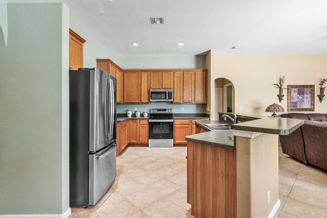 13615 61st Lane N, West Palm Beach, FL 33412