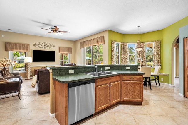 13615 61st Lane N, West Palm Beach, FL 33412