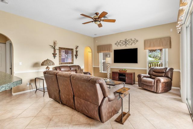13615 61st Lane N, West Palm Beach, FL 33412