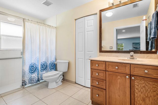 13615 61st Lane N, West Palm Beach, FL 33412