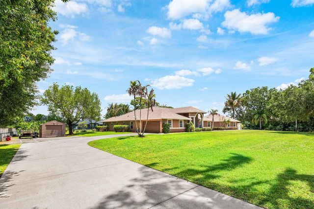 13615 61st Lane N, West Palm Beach, FL 33412