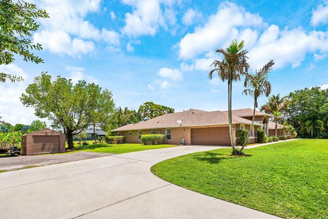 13615 61st Lane N, West Palm Beach, FL 33412
