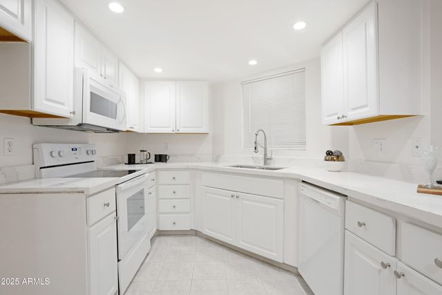 4850 E DESERT COVE Avenue 240, Scottsdale, AZ 85254