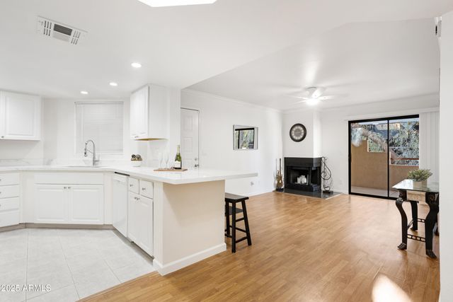 4850 E DESERT COVE Avenue 240, Scottsdale, AZ 85254