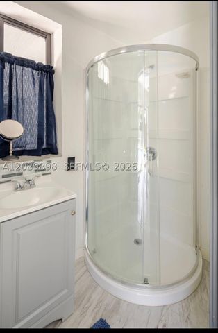 961 NE 155th Ter, North Miami Beach, FL 33162