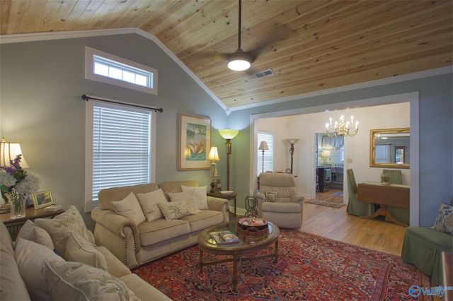 1102 Stevens Avenue, Huntsville, AL 35801