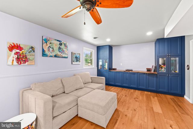 228 WOODS DRIVE, Mechanicsburg, PA 17050