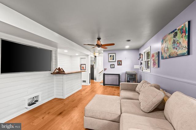 228 WOODS DRIVE, Mechanicsburg, PA 17050