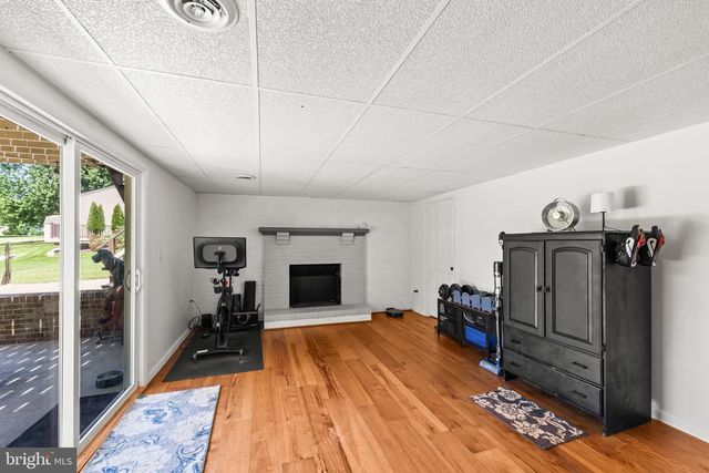 228 WOODS DRIVE, Mechanicsburg, PA 17050