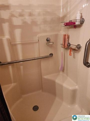 2735 Upstream Farm Road, Forks Twp, PA 18040