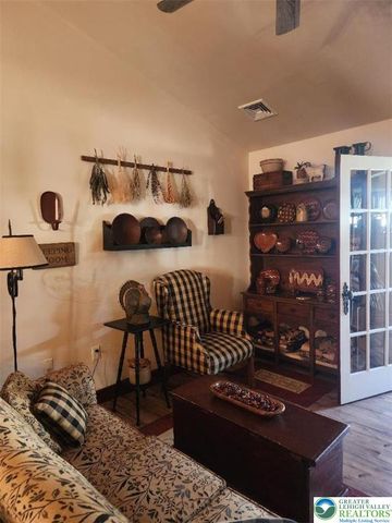 2735 Upstream Farm Road, Forks Twp, PA 18040