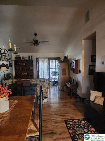 2735 Upstream Farm Road, Forks Twp, PA 18040