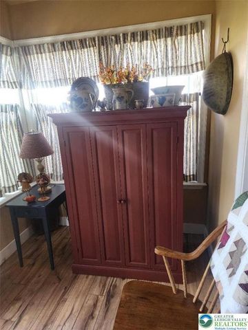 2735 Upstream Farm Road, Forks Twp, PA 18040