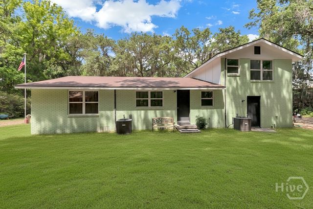 236 W Magnolia Avenue, Savannah, GA 31419