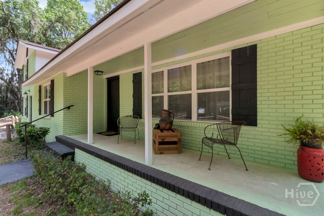 236 W Magnolia Avenue, Savannah, GA 31419