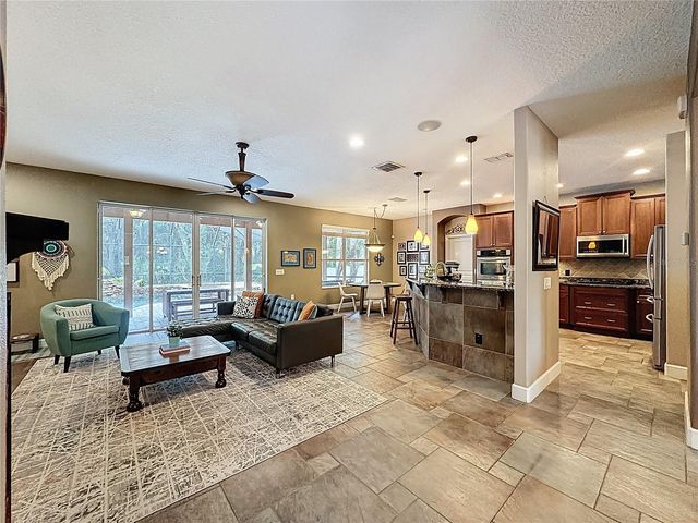 807 DAKOTA PRAIRIE COURT, Oviedo, FL 32765