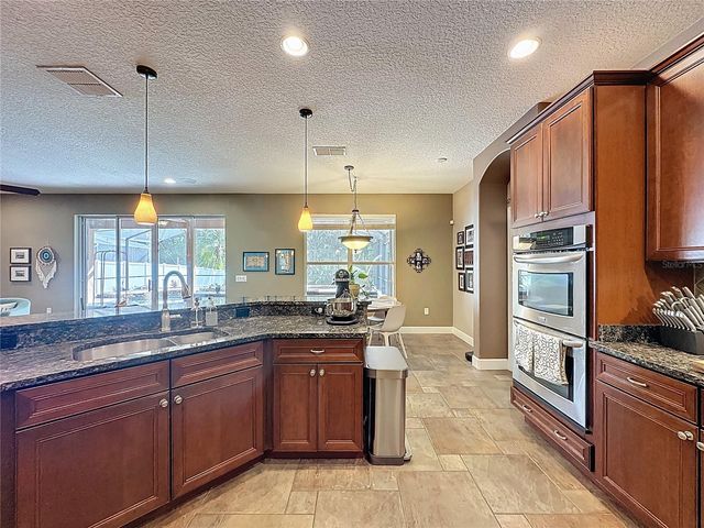 807 DAKOTA PRAIRIE COURT, Oviedo, FL 32765