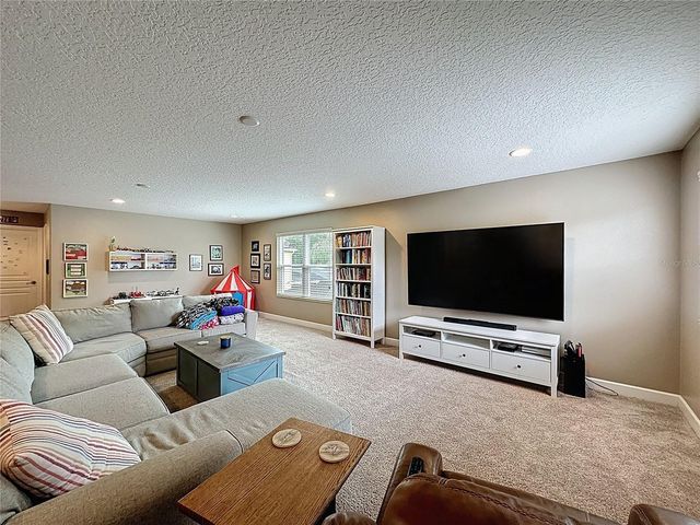 807 DAKOTA PRAIRIE COURT, Oviedo, FL 32765