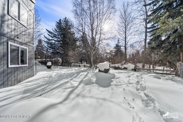 3664 Mirage Circle, Anchorage, AK 99504