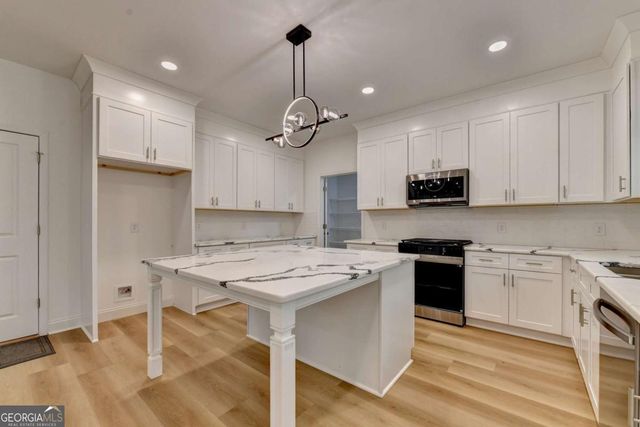 9135 Fox Trail Lane, Gainesville, GA 30506