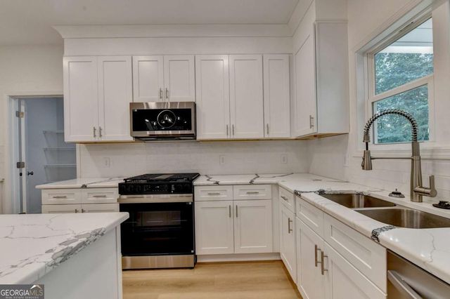 9135 Fox Trail Lane, Gainesville, GA 30506
