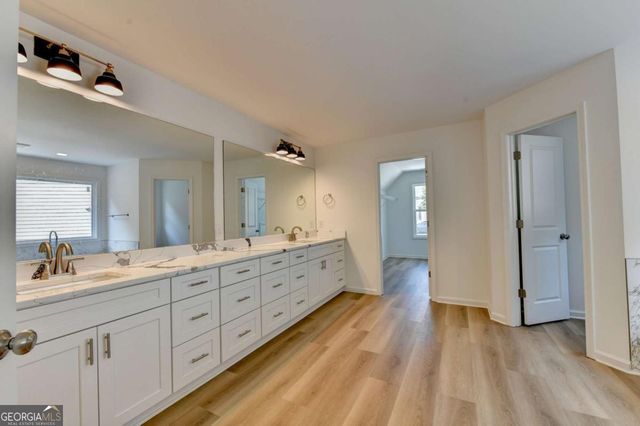 9135 Fox Trail Lane, Gainesville, GA 30506
