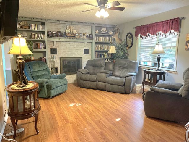 17775 S Cedar Avenue, Claremore, OK 74017