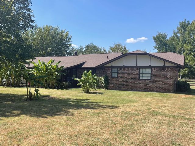 17775 S Cedar Avenue, Claremore, OK 74017