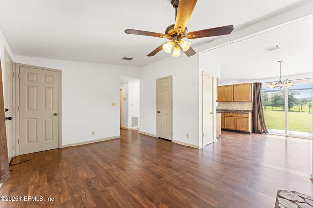 4207 FALCON RUN Lane, Middleburg, FL 32068