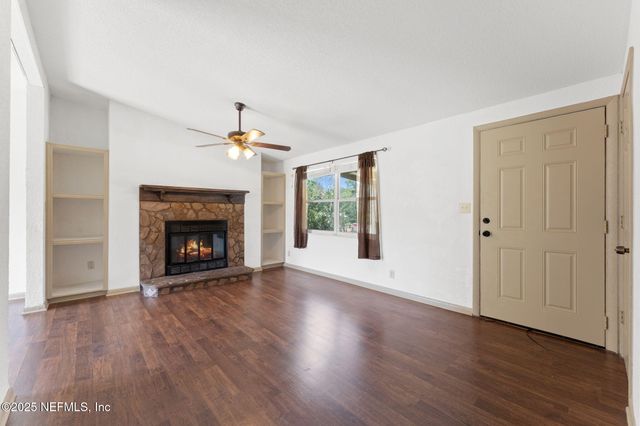4207 FALCON RUN Lane, Middleburg, FL 32068