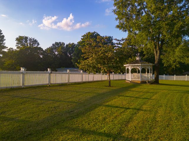 204 Greenbriar Ave, Shelbyville, TN 37160