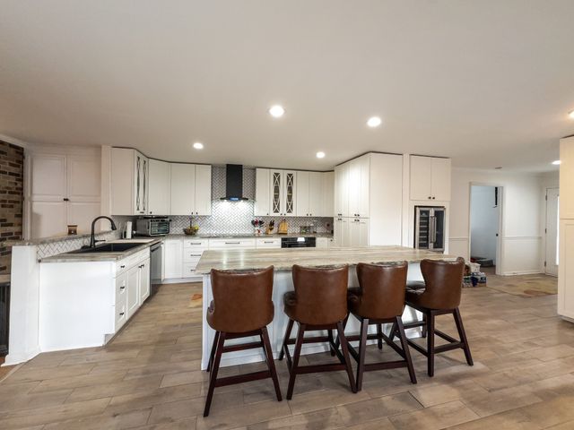 204 Greenbriar Ave, Shelbyville, TN 37160