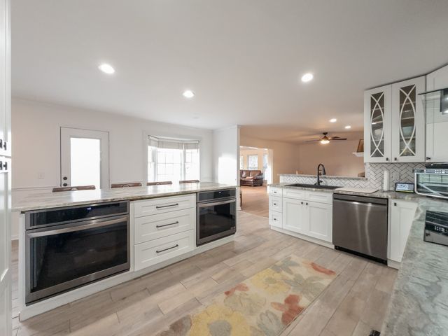 204 Greenbriar Ave, Shelbyville, TN 37160