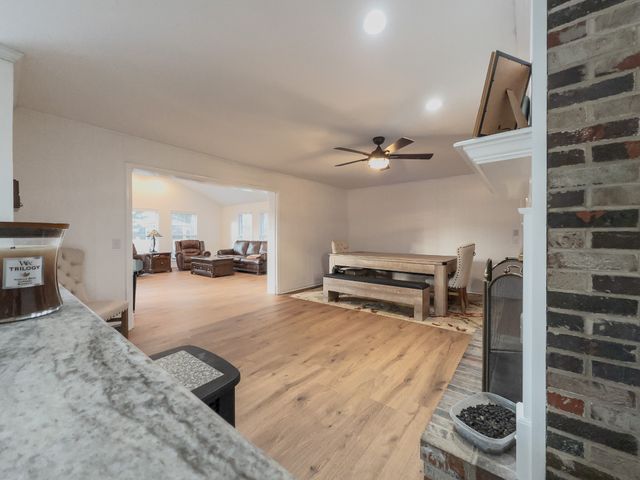 204 Greenbriar Ave, Shelbyville, TN 37160